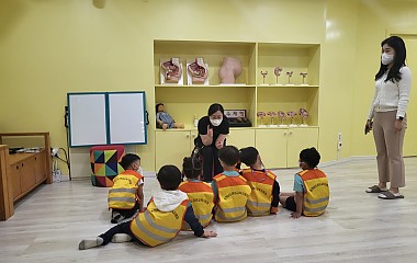 2022. 05. 10. 배양초등학교병설유치원 체험관 성교육
